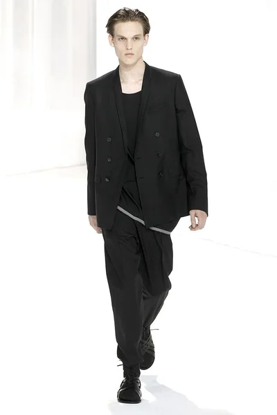 Look 26
